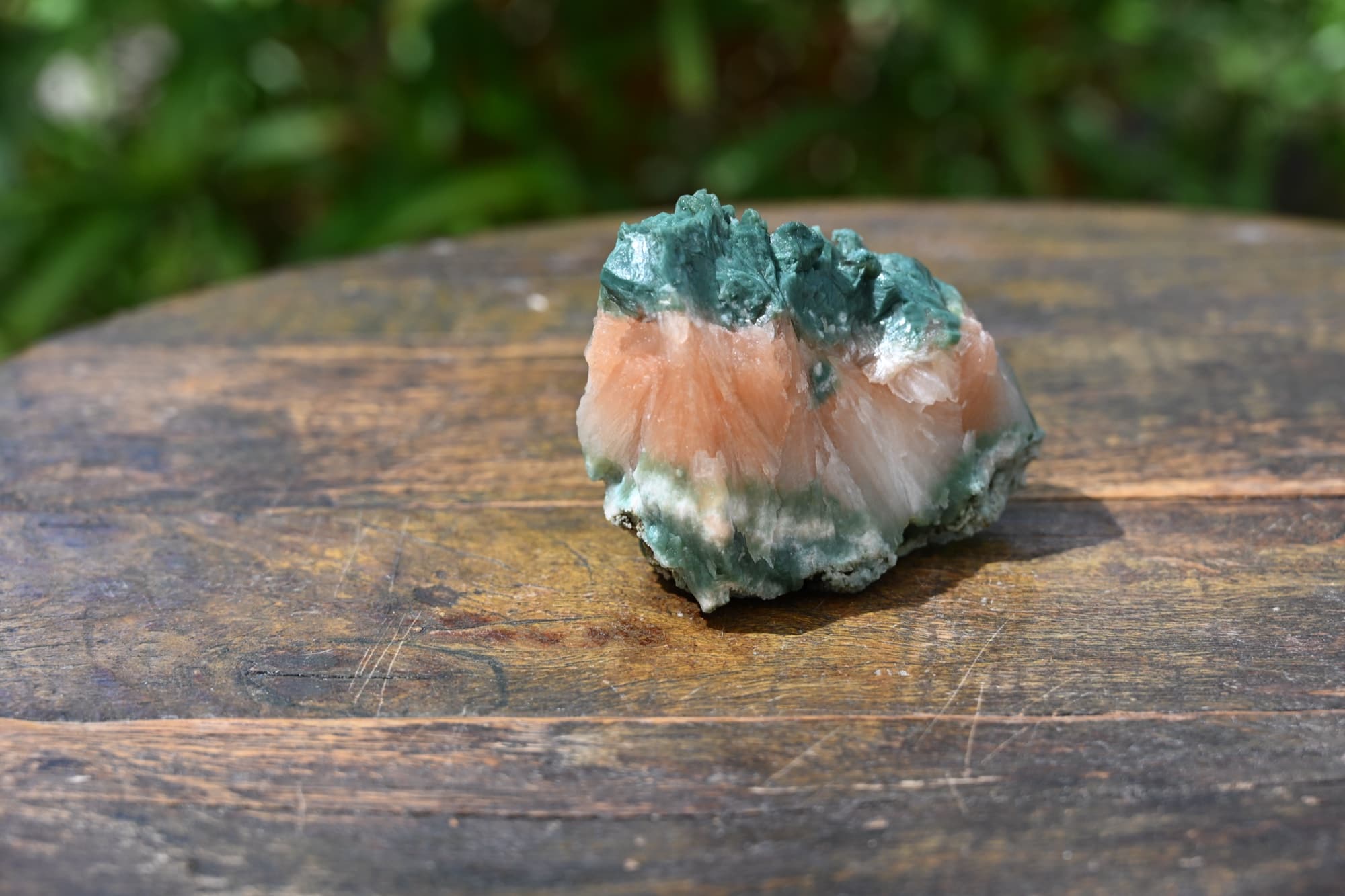 Stilbite and Celadonite on Basalt Matrix — view 23