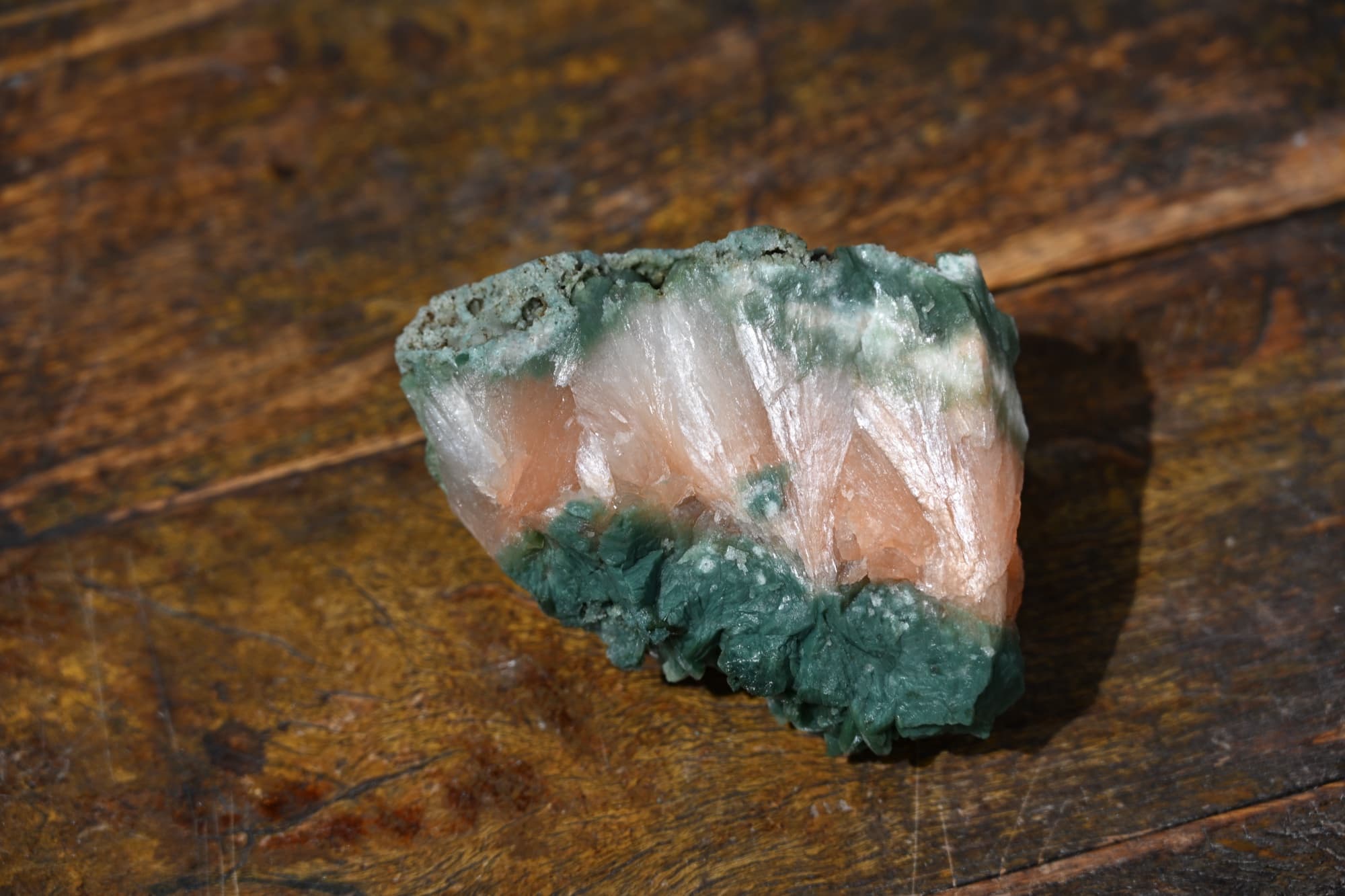 Stilbite and Celadonite on Basalt Matrix — view 26