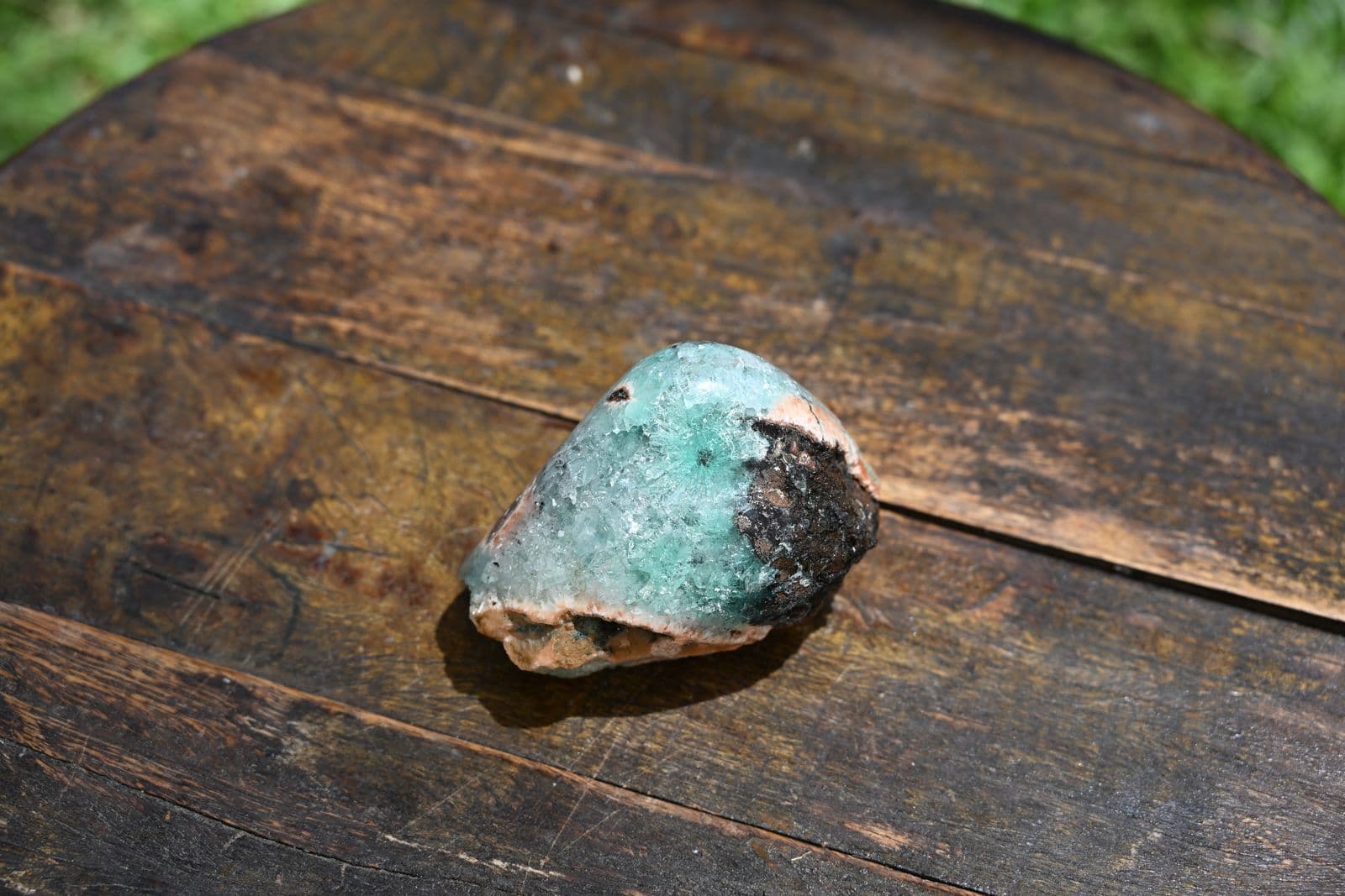 Celadonite-Tinted Chalcedony Nodule on Basalt — view 7